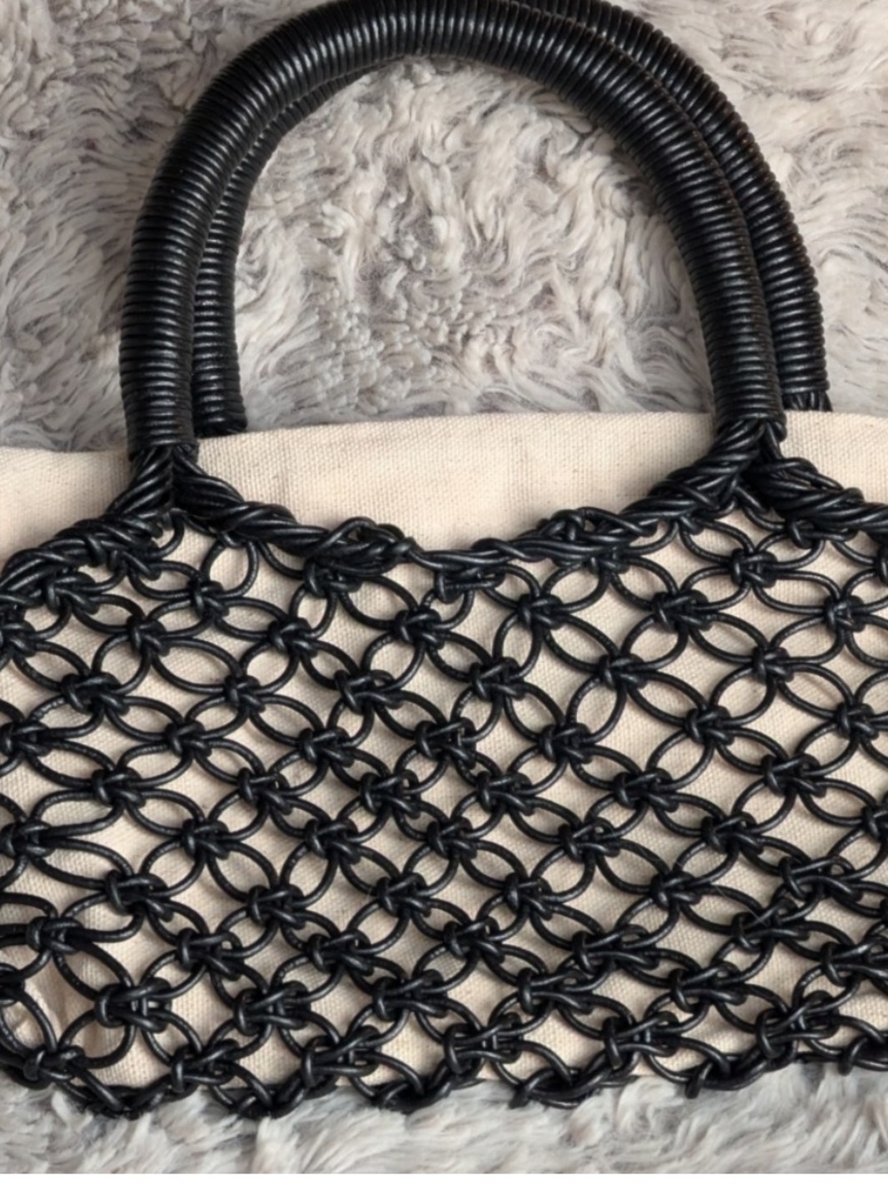 Arket Black Leather Woven Net Tote with Cream Pouch - Picture 10 of 10